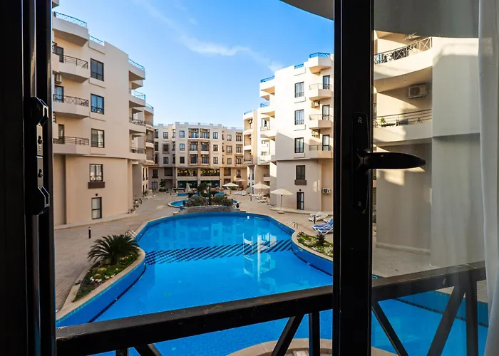 公寓 With 6 Pools Near Gouna 洪加達